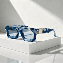Blau