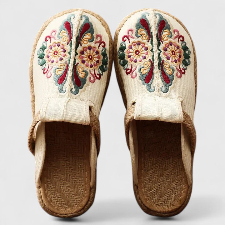 Tatjana | Damen Bestickte Pantoletten Floral
