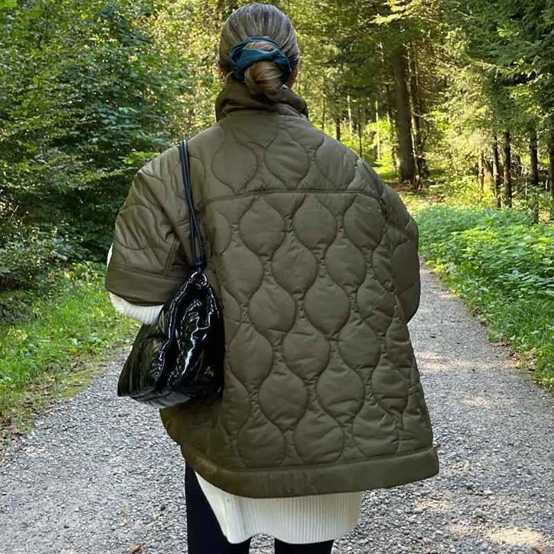 Oversized Steppjacke mit Stehkragen