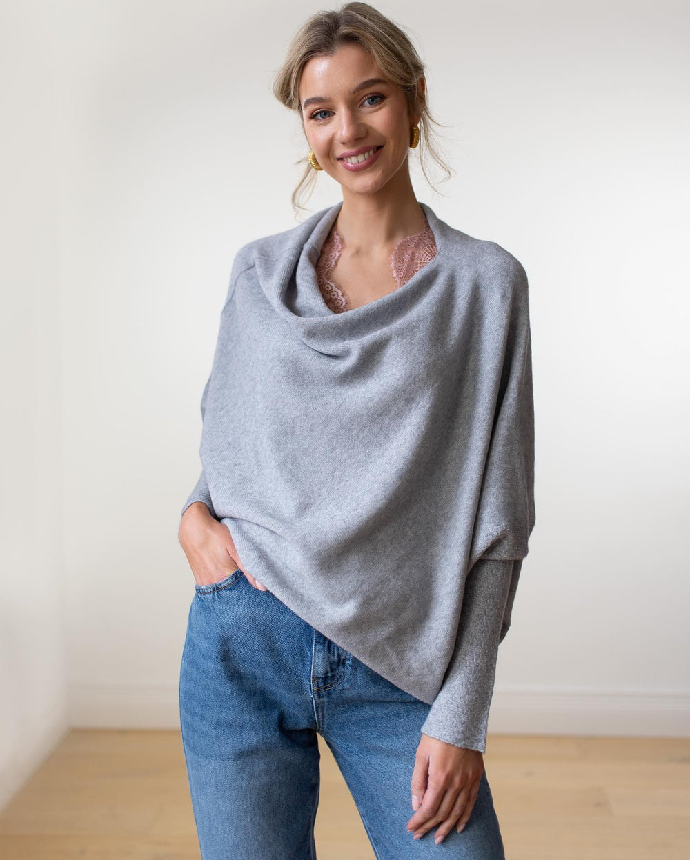 Xanthe | Damen Asymmetrischer Off-Shoulder Pullover